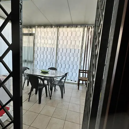 Apartment Oasi San Cesario *